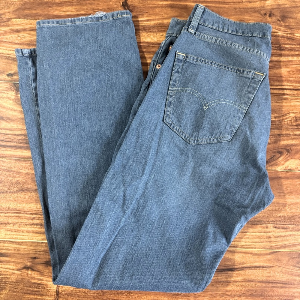 Men’s Levi’s Jeans 32 32 NWT